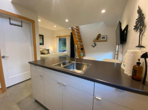 Lucky Creek Guest Suite